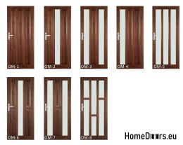 Drzwi drewniane z ościeżnicą szybą kolorowe OM2 70