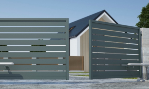 Awaryjne otwieranie bramy – jak działa i kiedy jest niezbędne?